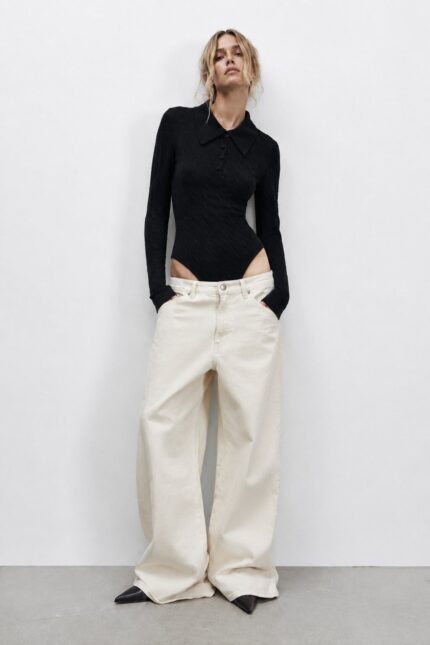 body en maille torsadee ajustee avec col polo petit patte boutonnee et noir 6a999f39246a1